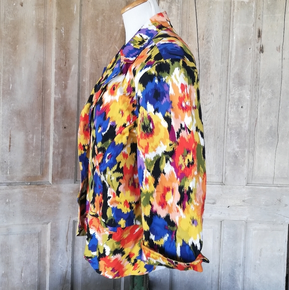 Bright Abstract Floral Blazer - Picture 5 of 8